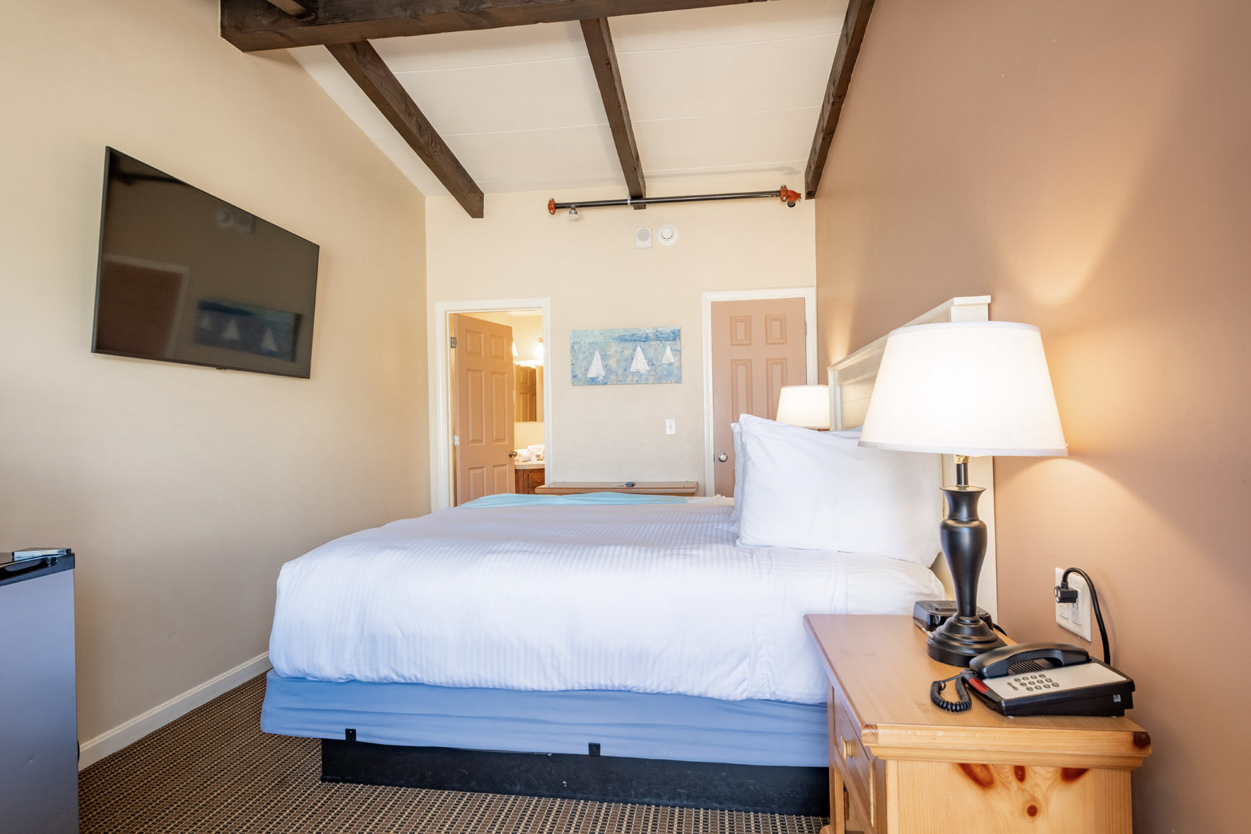 111 Dunes Economy Corner King-2