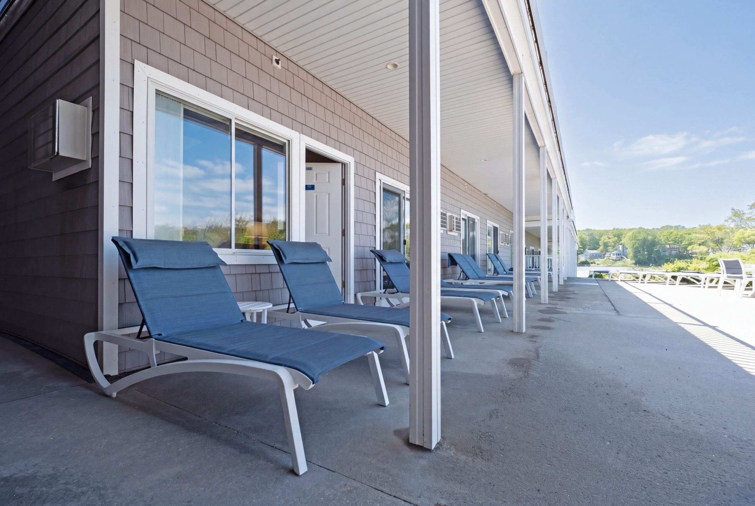 111 Dunes Economy Corner King-View