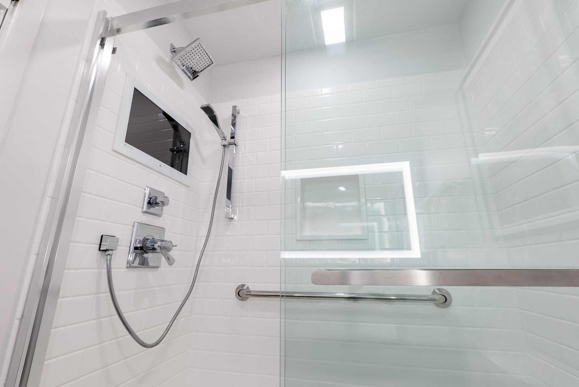 ASP_LodgeKingRiver_ViewEfficiency_Room156-4