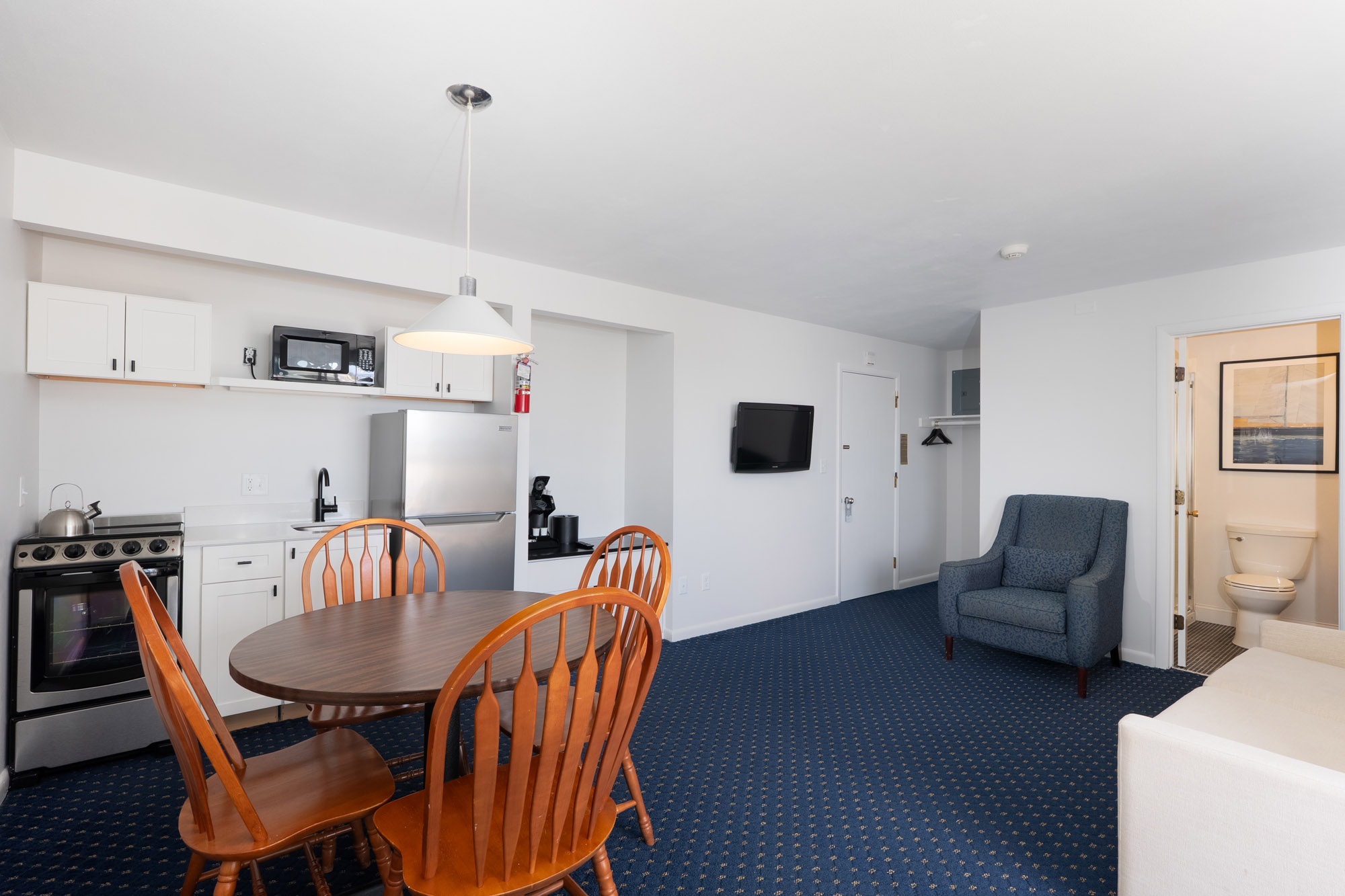 ASP_Lodge_TwoQueenFront_Riverview_Apartment_Room162 ASP_Lodge_TwoQueen_FrontRiverview_Room162 Apartment_-4