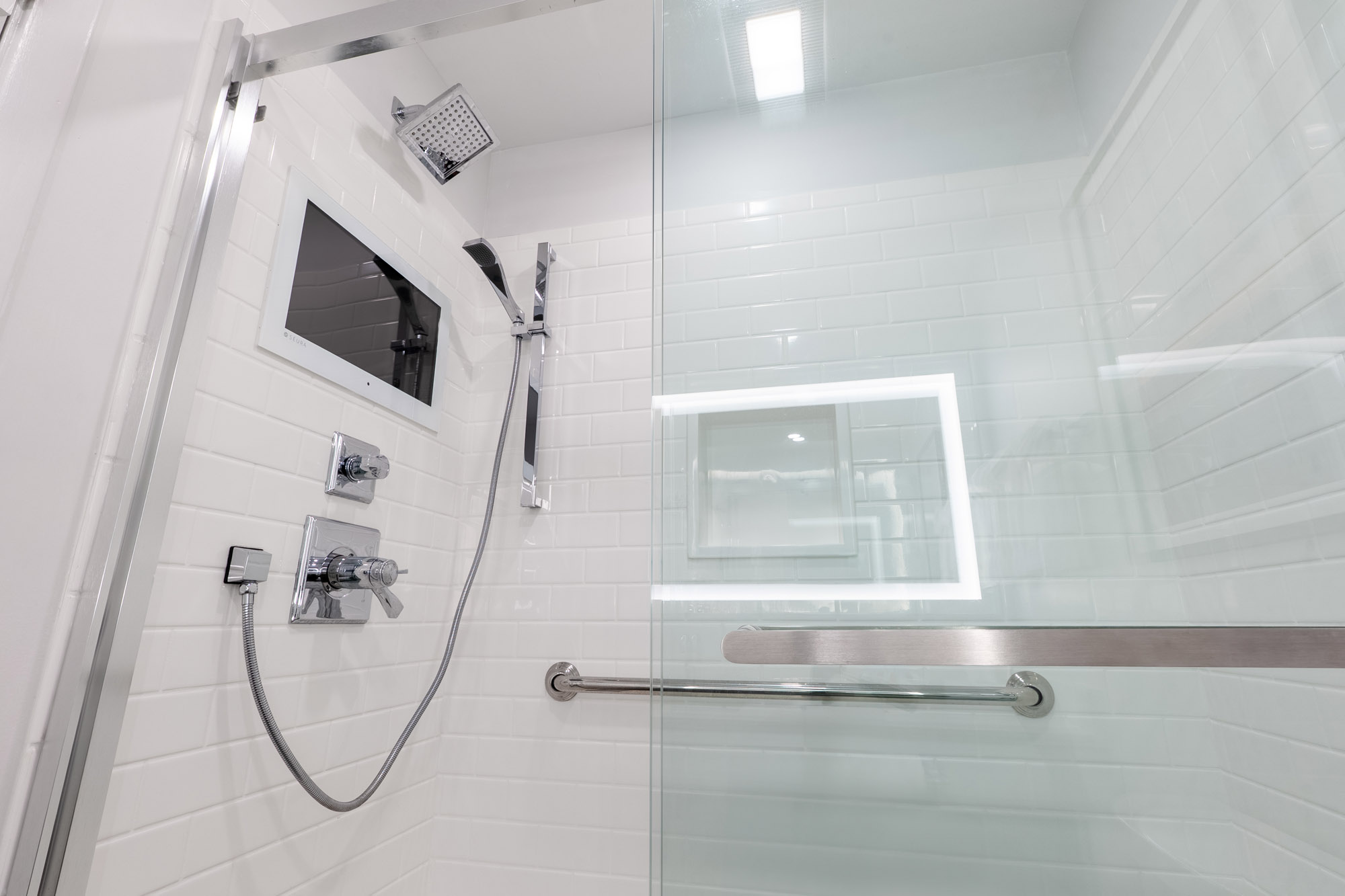 ASP_Lodge_TwoQueenFront_Riverview_Apartment_Room162 ASP_Lodge_TwoQueen_FrontRiverview_Room162 Apartment_-8