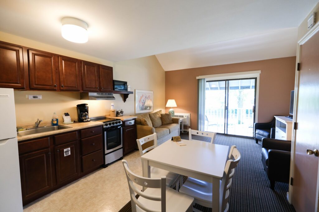 Sea #1 | Room 208
