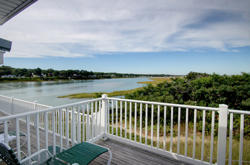 Norseman Room 218-river-view-from-slider