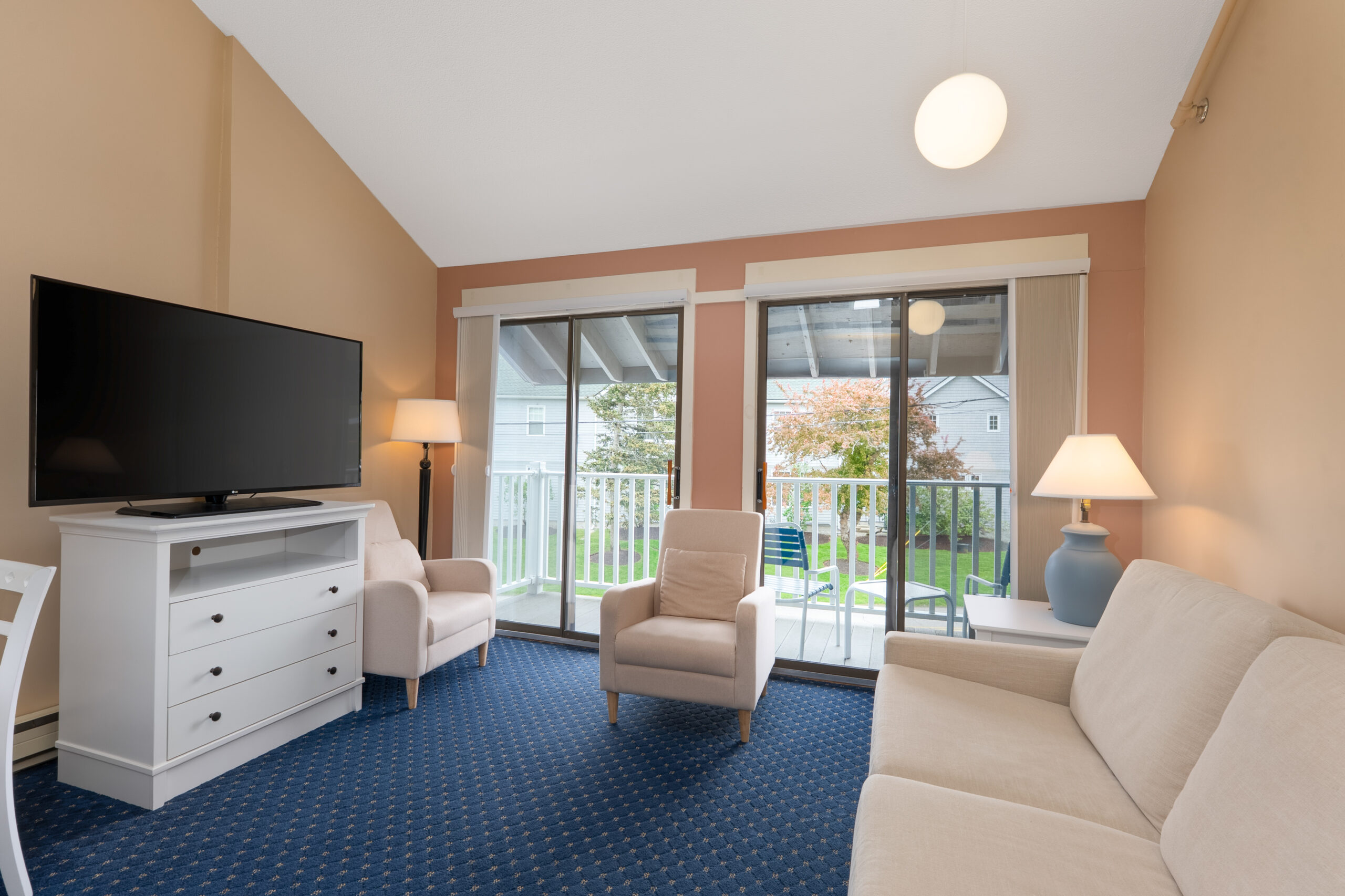 SEA_2DB_ObedsSide_Loft_Room202-2