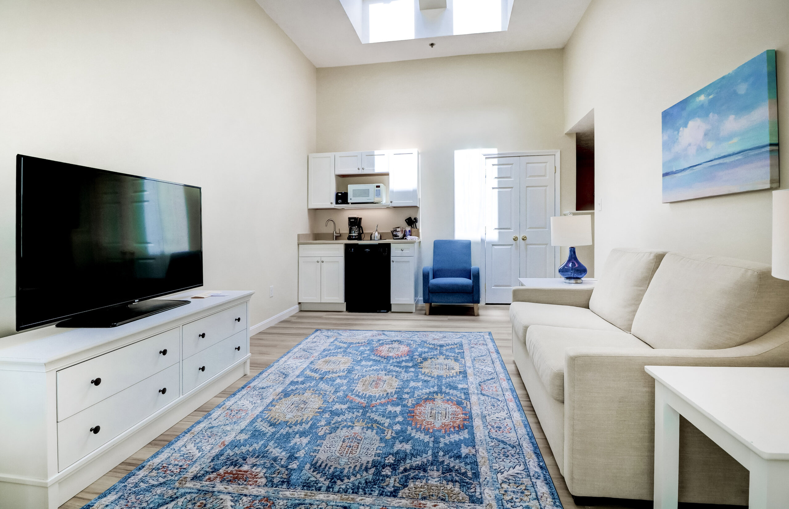 Seacastles resort room in ogunquit maine