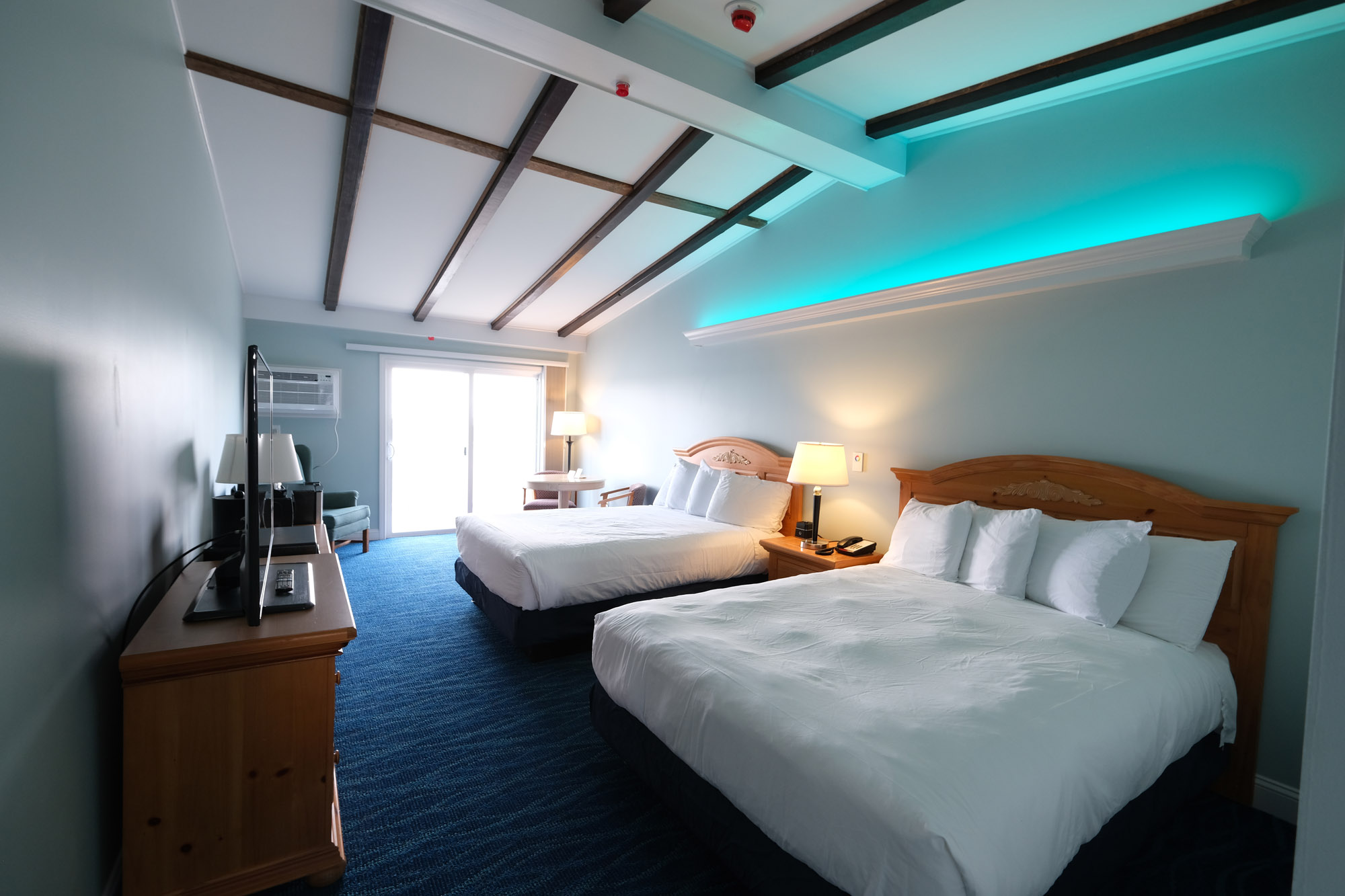 NOR-Dunes Oceanview Two Queen Room 221-3