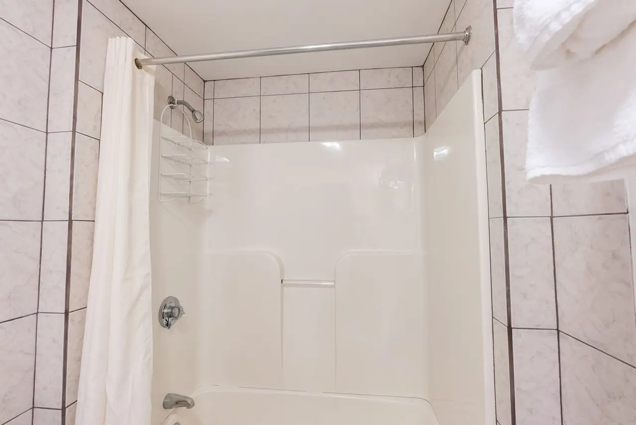 betty doon family ground level room 9 shower