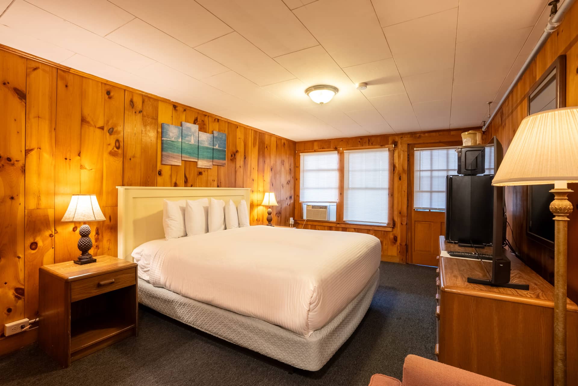 Betty Doon King Ground Level Room4_Image2_07_12_2024